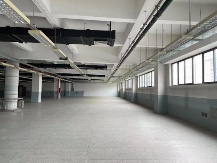 亦庄核心区 整层8000㎡ 1T承重库房出租 地铁旁